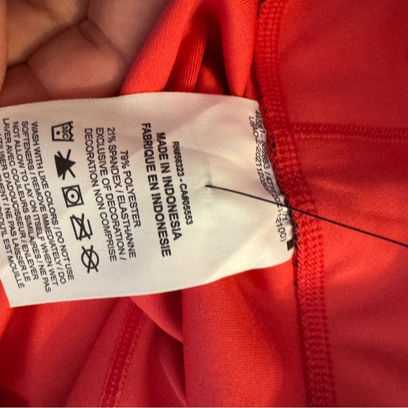 Nike Dri-FIT One Women's Large Pink/Red High-Waisted 7-Inch Biker Shorts - Picture 9 of 10